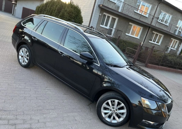 Skoda Octavia cena 48700 przebieg: 182555, rok produkcji 2017 z Pszczyna małe 742